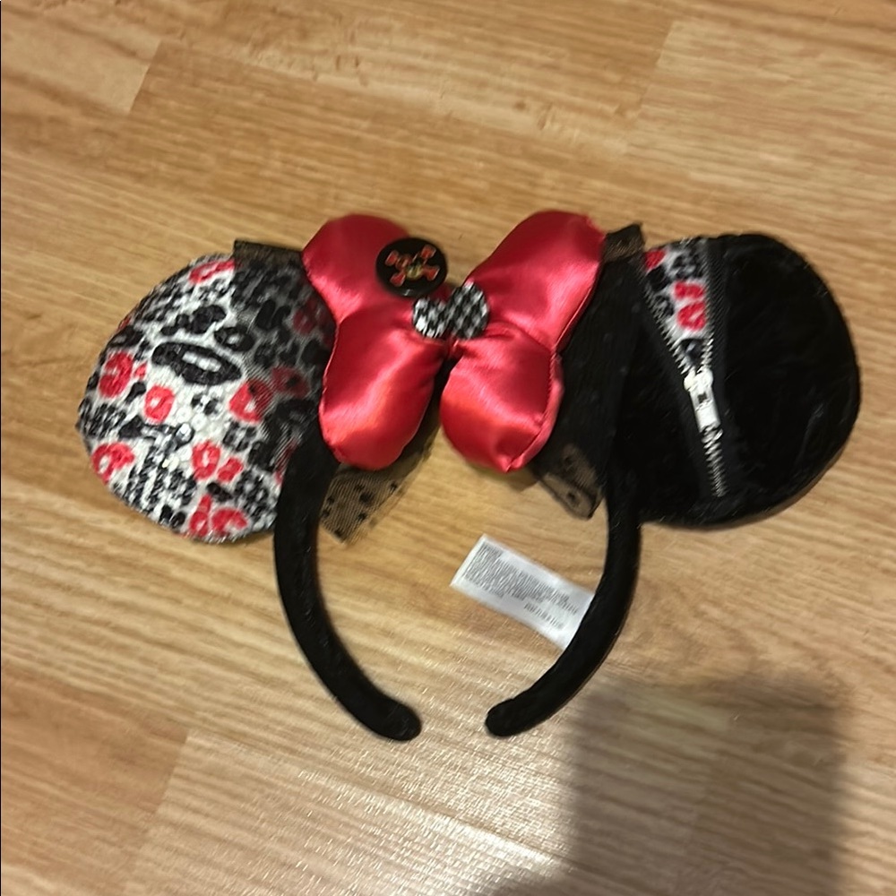 Disney Minnie Mouse Ears with Pink Bow